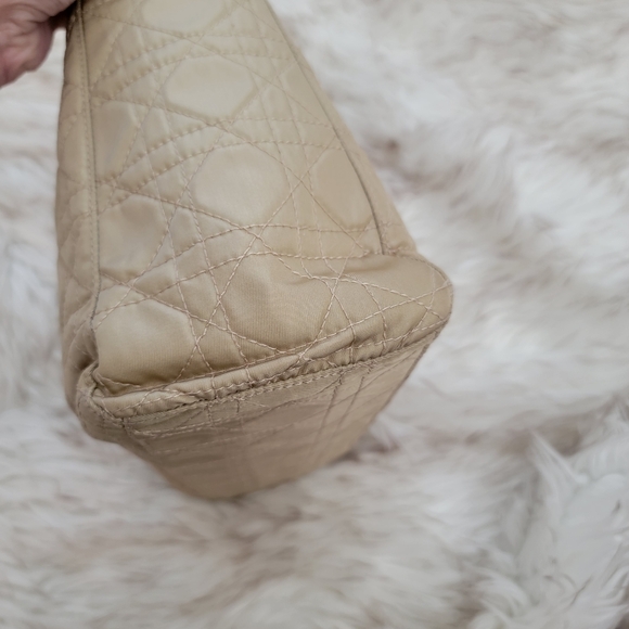 Small Cannage Nylon Lady Dior - Picture 5 of 15